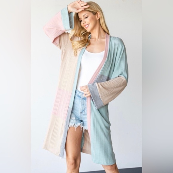 💼 Pastel Color Block Cardigan ~ Long Body ~ Made in USA - Picture 3 of 8